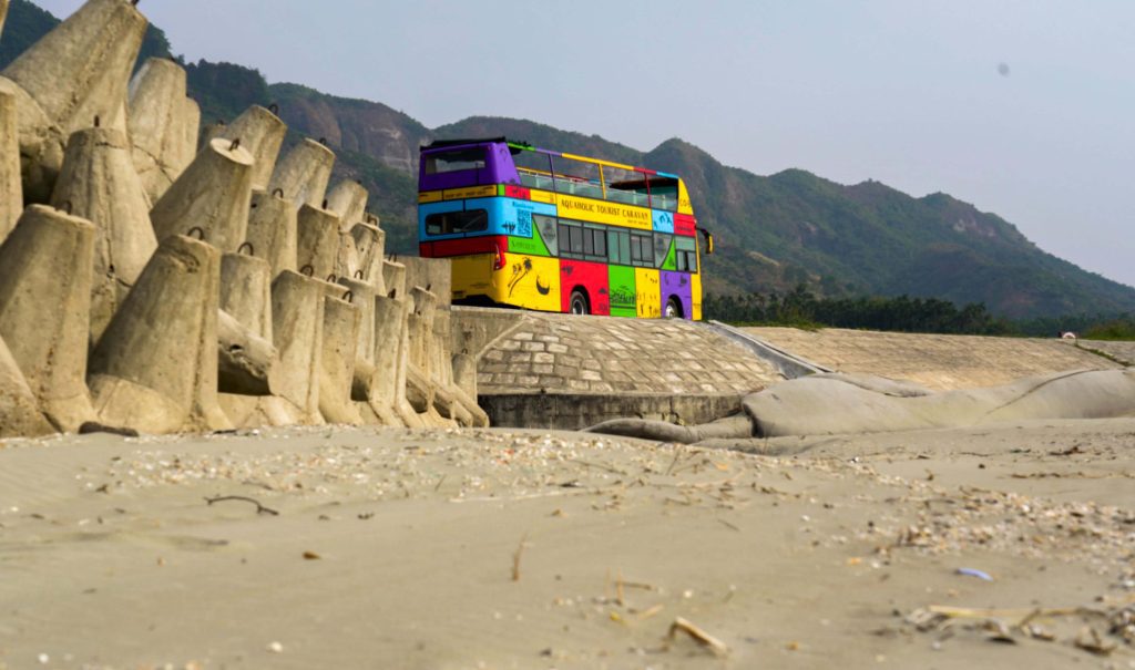 ঢাকা থেকে কক্সবাজার বাস রিভিউ ও টিকিট বুকিং গাইড